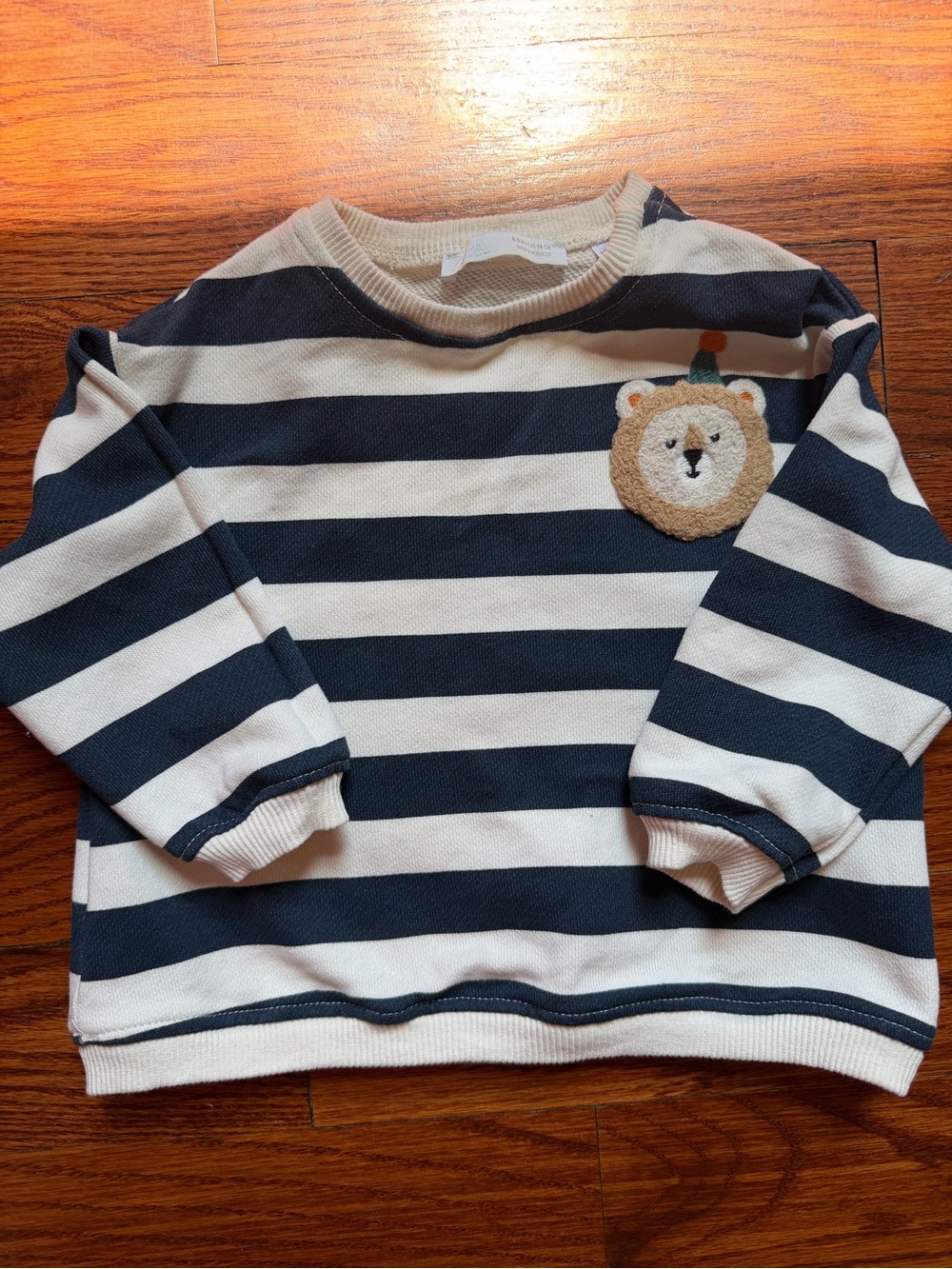 Zara kids Striped Navy & Cream Kids sweatshirt with Lion Patch / Size 6-9m